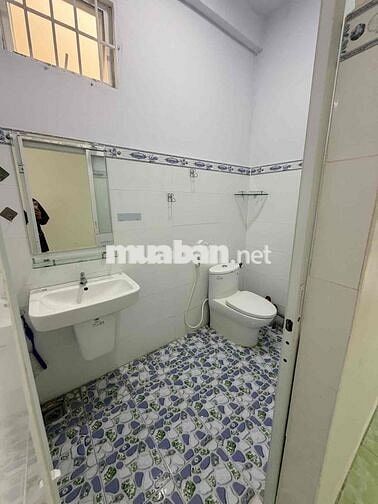 🏡 CĂN HỘ TẦNG 6 - CÓ THANG MÁY - 2 PHÒNG NGỦ - SỔ HỒNG RIÊNG - NHỈNH 2