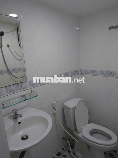 Chính chủ bán nhà nhỏ sổ riêng ngay khu Phan Xích Long - Phú Nhuận