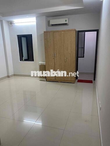 cho thuê phòng trọ dt: 28m2 ban công riêng