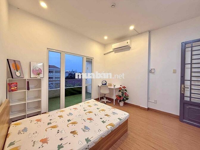 ĐI BỘ QUA ĐẠI HỌC VĂN LANG CS3 ... 10 BƯỚC CHÂN ☘️☘️
