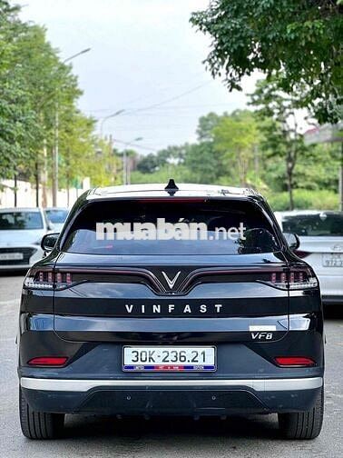 Vinfast VF8 Eco AWD 2023 Đen