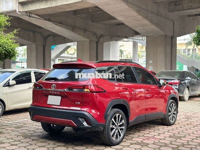 Toyota Corolla Cross 1.8V 2022 Đỏ 25000 km