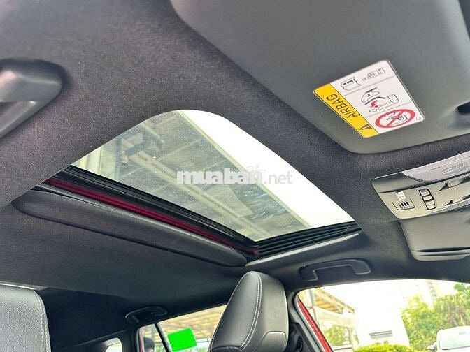 Toyota Corolla Cross 1.8V 2022 Đỏ 25000 km