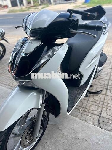Honda SH 150i ABS Trắng đen 22.493 km