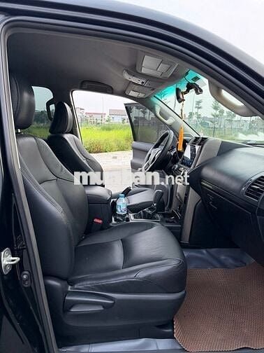 Land cruiser prado 2013 bản 2 cầu máy xăng 2.7