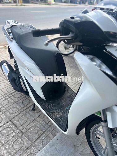 Honda SH 150i ABS Trắng đen 22.493 km