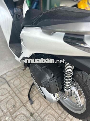 Honda SH 150i ABS Trắng đen 22.493 km