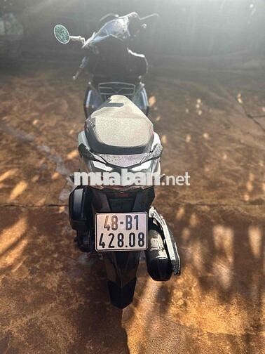 Honda Air Blade Bạc Tiết kiệm xăng