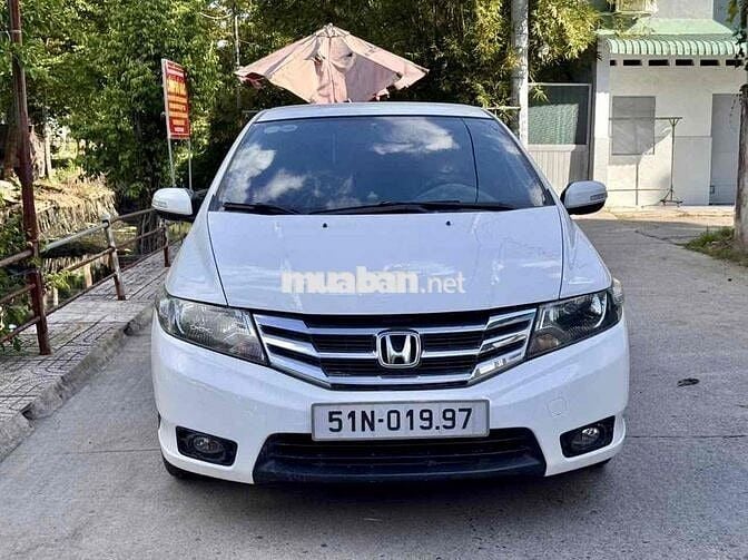 Honda City 2014 Tự động ( Xe Đẹp Về sẵn Dùng )