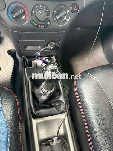 Daewoo Gentra Số sàn Đen