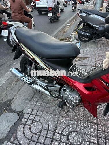 Suzuki Revo 110cc Đỏ Xăng