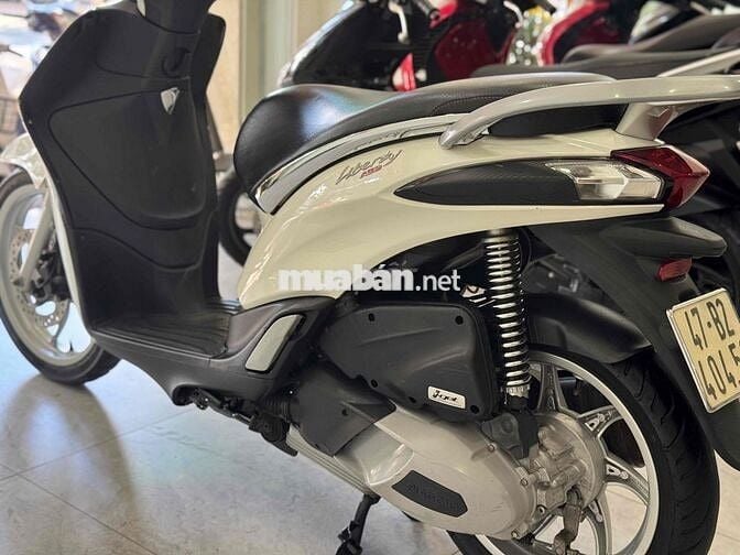 Piaggio Liberty iGet ABS Trắng Tự động