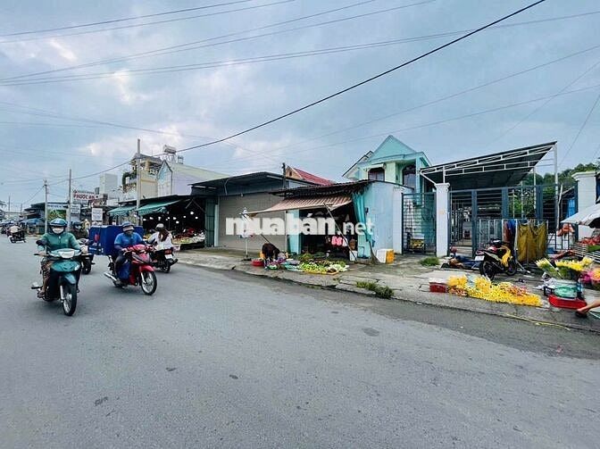 Ngộp nhà cấp 4 + vườn 159m2 SHR Đường Nguyễn Thị Lắng Củ Chi 1 tỷ 1