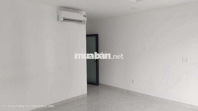 Nhà 1trệt 3lầu 5pn 5wc view côngviên khu 38ha DTG full nội thất giá rẻ