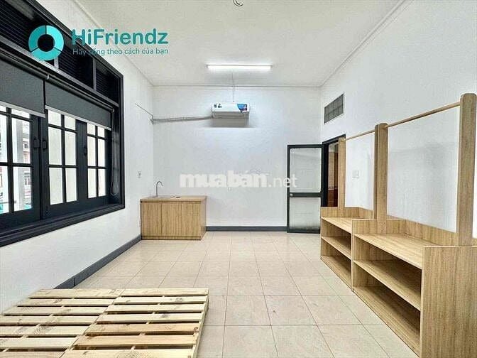 NGAY CHÂN CẦU NGUYỄN VĂN CỪ - CHỈ TÍNH ĐIỆN NƯỚC - NHẬN THÚ CƯNG