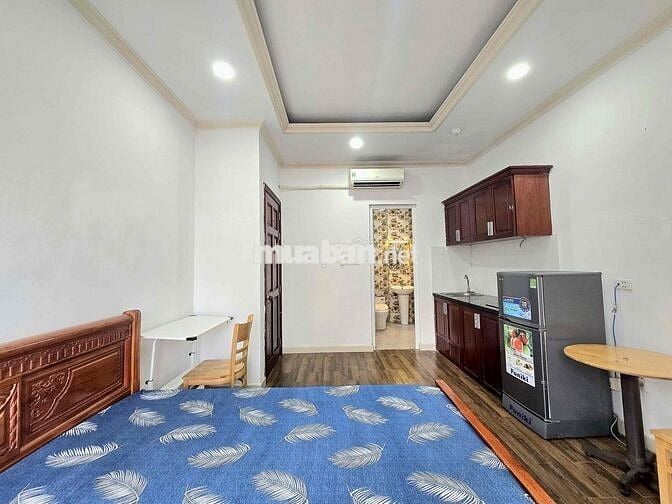 🏡 Cho Thuê Căn Hộ Full NT , Thang Máy , Ngay Đại Học UEH , Vạn Hạnh