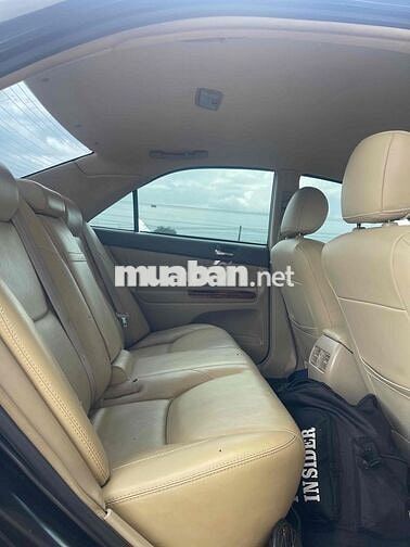 Toyota Camry Da cao cấp 5 chỗ