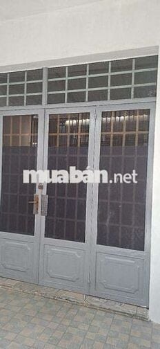 cho thuê nhà gần chợ chó 4×18 2 pn giá 6tr