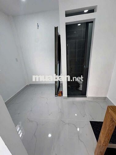 NHÀ 1 TRỆT 1 LẦU ￼3.3×6m HIỆP THÀNH 17