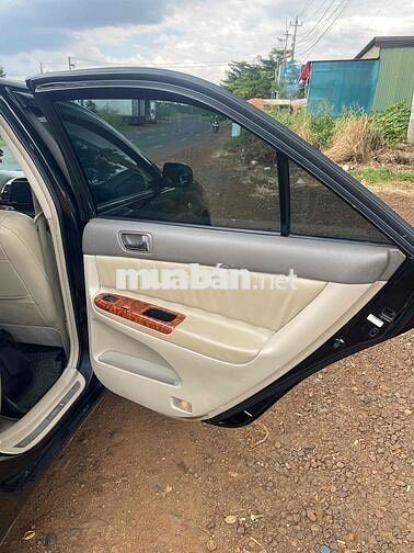 Toyota Camry Da cao cấp 5 chỗ