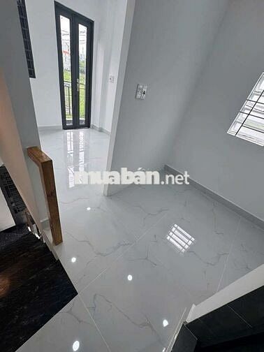 NHÀ 1 TRỆT 1 LẦU ￼3.3×6m HIỆP THÀNH 17