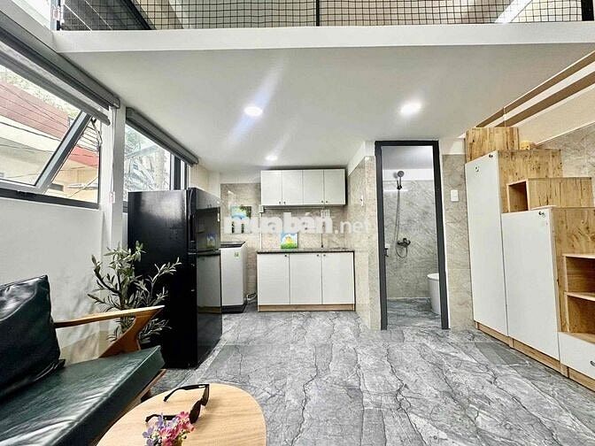 Căn Hộ Duplex Siêu thoáng mát - Rộng 35m2 - Ngay Sân Bay - CV Gia Đinh
