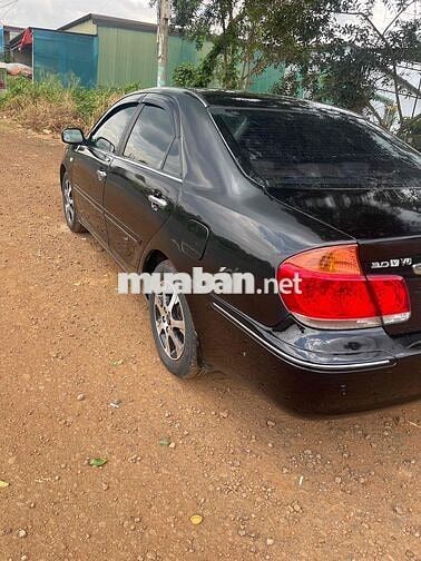 Toyota Camry Da cao cấp 5 chỗ
