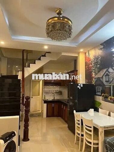 CC Cho Thuê Nhà Đường Cao Thắng , Quận 3