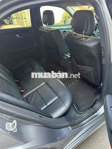 Mercedes-Benz E250 Xăng 1.8L Xám rin 100%