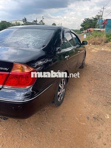Toyota Camry Da cao cấp 5 chỗ