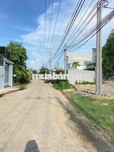 Chính chủ cần bán lô góc 2 mặt tiền gần chợ Tân Bình