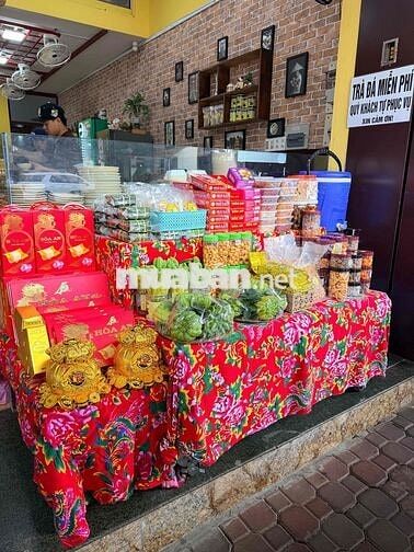 Tuyển 5  NV Phụ Quán Lương Cao Bao Ăn Ở Quận 7