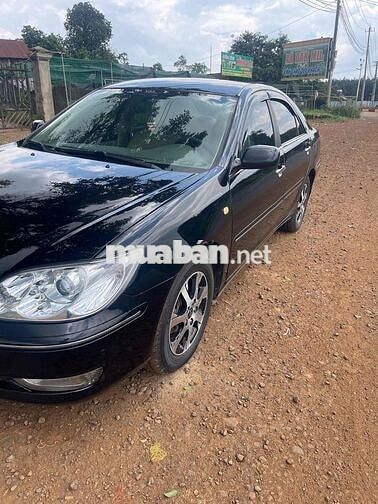 Toyota Camry Da cao cấp 5 chỗ