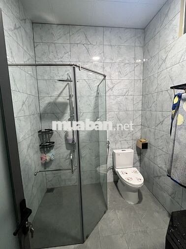 CHO THUÊ NHÀ MẶT TIỀN KINH DOANH 150M GẦN CHỢ DĨ AN NGANG 6,3M