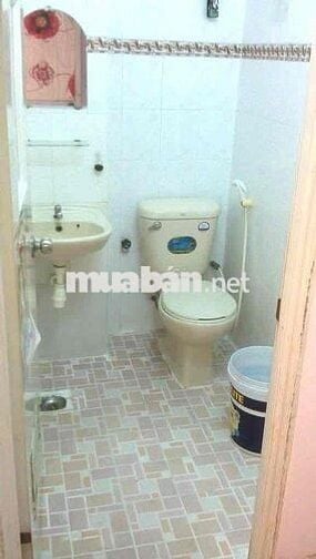 p có cửa sổ đường Hoà Hưng gần toà nhà viettel cho Nữ thuê