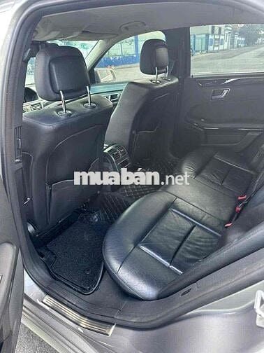 Mercedes-Benz E250 Xăng 1.8L Xám rin 100%