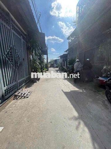 NHÀ  4*12M 3PN 1/30M CHỢ LÊ THỊ NGAY HẺM 5M CÓ HỒ SƠ XÃ - SỐ NHÀ HUYÊN