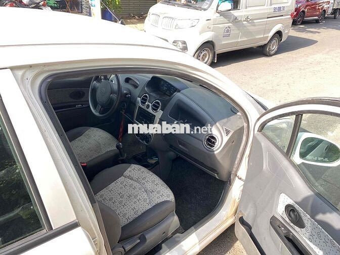 Chevrolet Spark Lite 2015 Trắng 23411 km