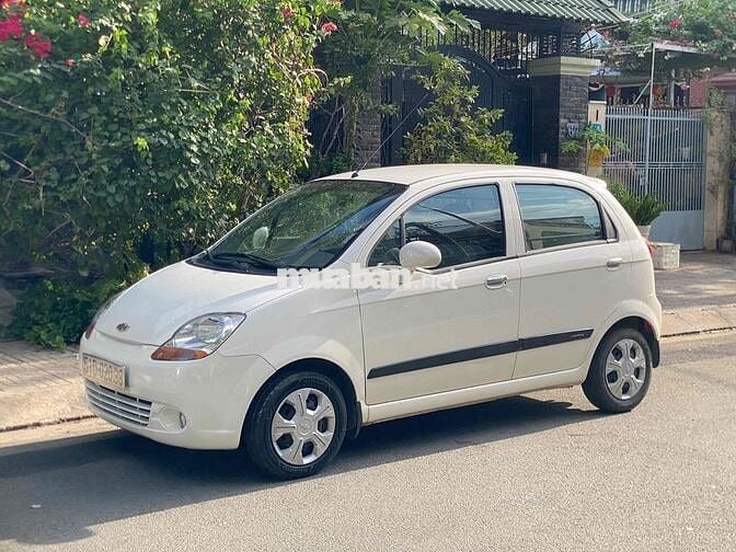 Chevrolet Spark Lite 2015 Trắng 23411 km