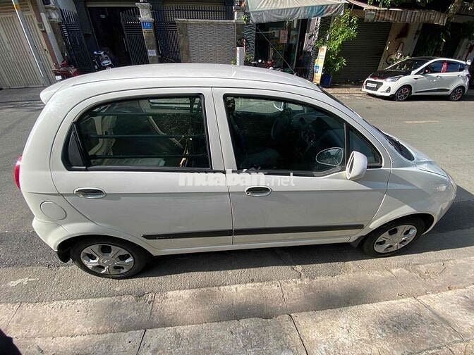 Chevrolet Spark Lite 2015 Trắng 23411 km