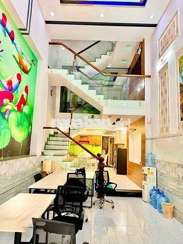Cho Thuê Nhà Đẹp Full Nội Thất Hẻm Lê Văn Quới Bình Tân