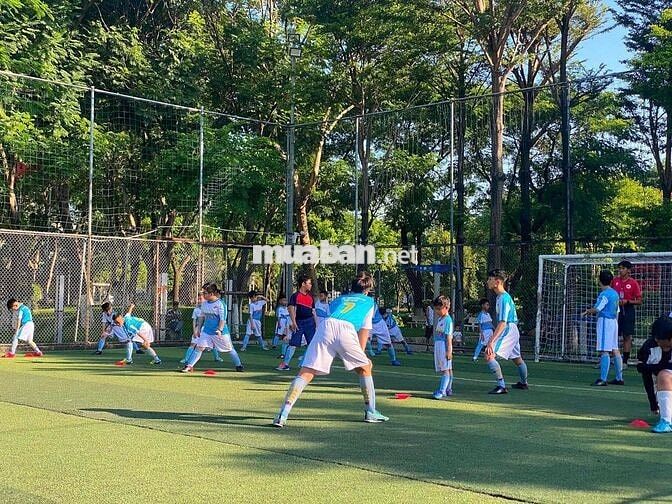 VJSS FOOTBALL tuyển dụng nữ chăm sóc khách hàng