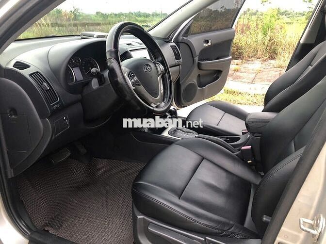Hyundai i30 1.6 AT 2007 Bạc Tự động