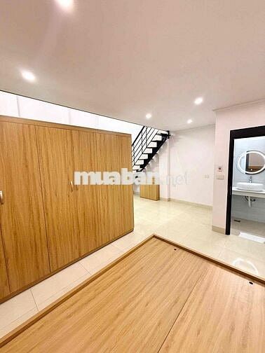 Phòng Trọ Cao Cấp 35m² Gần Quận 1 Giá Tốt * Duplex Full Không Gian