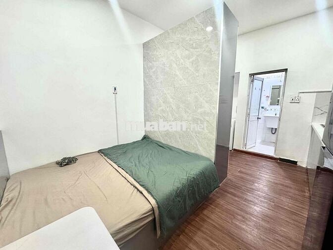 CHO THUÊ CĂN HỘ FULL NỘI THẤT MÁY GIẶT RIÊNG CÓ CỬA SỔ GIÁ RẺ QUẬN 3