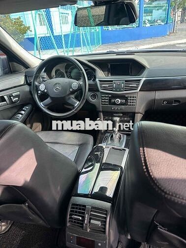 Mercedes-Benz E250 xe cực mới em cam kết rin 100%