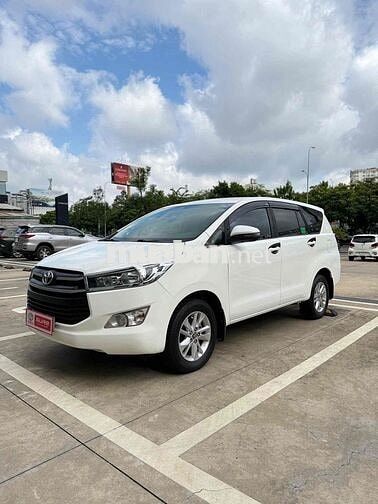 Toyota Innova 2.0G 2019 Trắng Ghế da