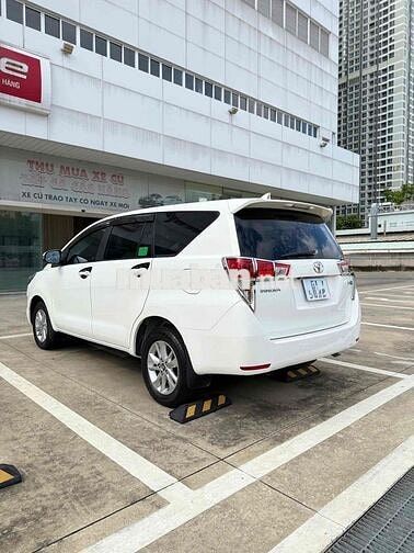 Toyota Innova 2.0G 2019 Trắng Ghế da
