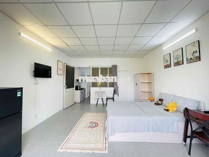 Cho thuê studio mới, thang máy cửa sổ lớn, ngay lý thường kiệt quận 10