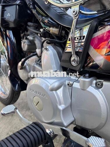 Honda Dream Thái Đen, Đỏ 10ly54 SP Magic